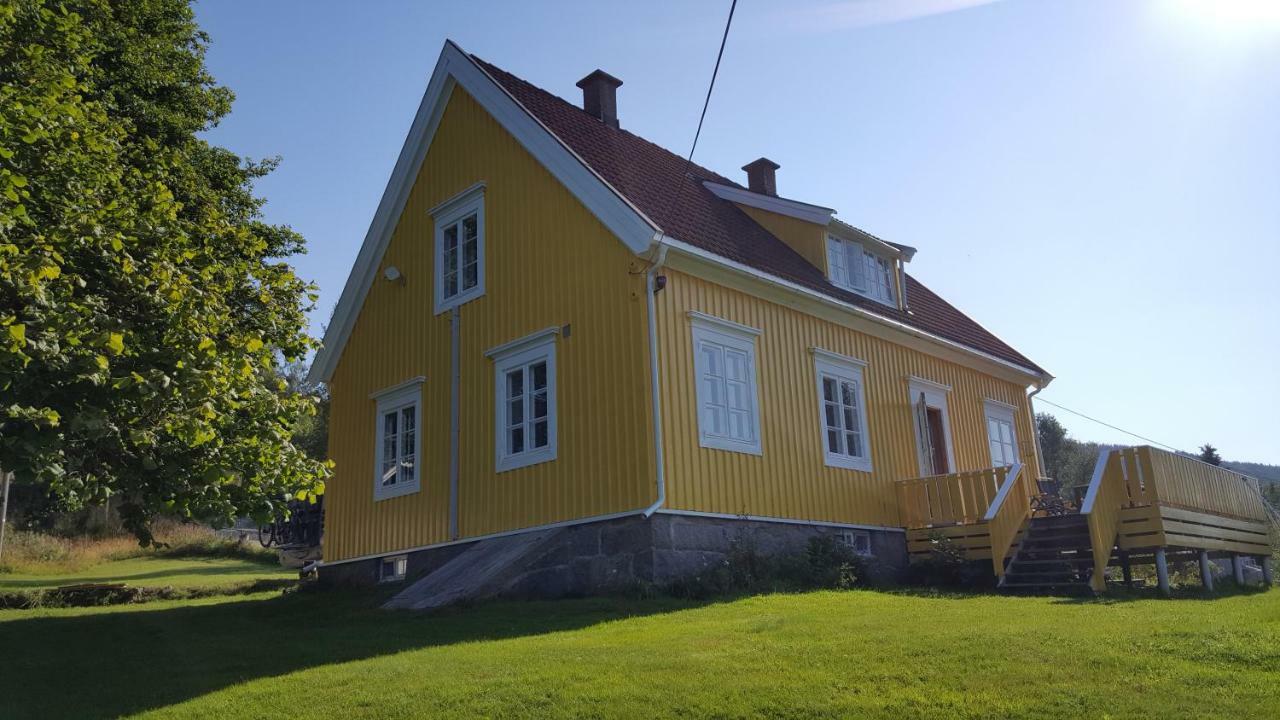 Det Gule Huset Hurdal Buitenkant foto